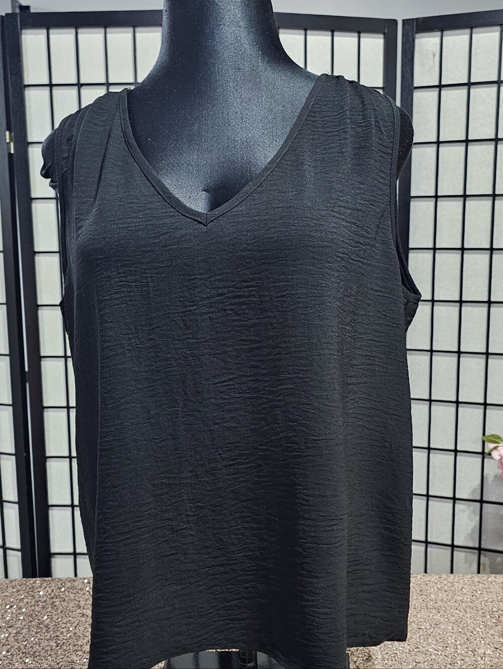 NWT Love To Be Loved Classic Black V-Neck Sleeveless Top